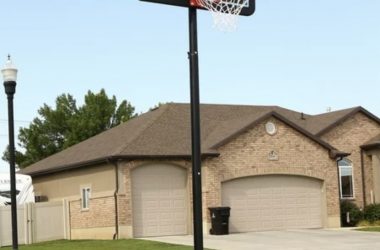 Lifetime Adjustable Portable 44″ Basketball Hoop Just $99 (Reg. $210)!